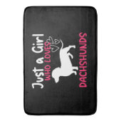 TAPIS DE BAIN JUSTE UNE FILLE QUI AIME LES DACHSHUNDS (devant Vertical)