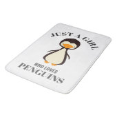 Tapis De Bain Juste une fille qui aime les pingouins (Angle)