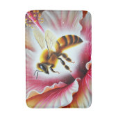 Tapis De Bain La pollinisation d'une fleur d'Hibiscus en fleurs (Devant (Vertical))