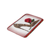 Tapis De Bain Léopard à talon rouge (Angle)