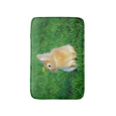 Tapis De Bain Mignonne Lapin Faune assis dans l'herbe (Devant (Vertical))