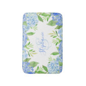 Tapis De Bain Moderne Floral bleu Hydrangée Aquarelle Monogramme (Devant (Vertical))