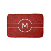 Tapis De Bain Monogramme blanc moderne sur géométrie rouge (Devant)