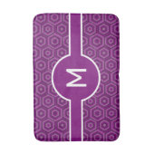 Tapis De Bain Monogramme blanc moderne sur géométrique violet (Devant (Vertical))
