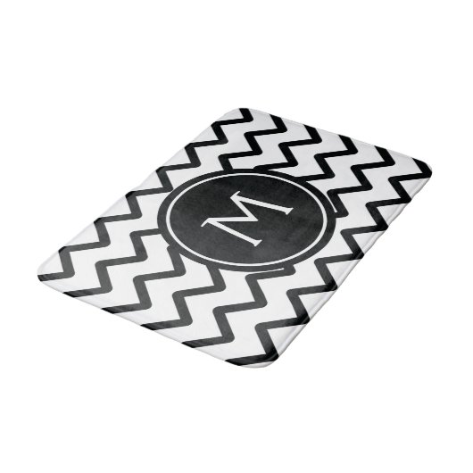Tapis De Bain Monogramme Chevron noir et blanc (Angle)