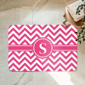 Tapis De Bain Monogramme Chevron Rose Chaud Et Blanc