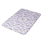 Tapis de bain monogrammé Lavender Meadows (Angle)