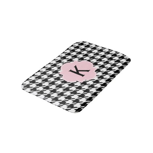 Tapis De Bain Monogramme Noir, Blanc et Pastel Rose Houndstooth (Angle)