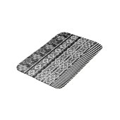Tapis De Bain Motif noir et blanc avec dentelle et patchwork (Angle)