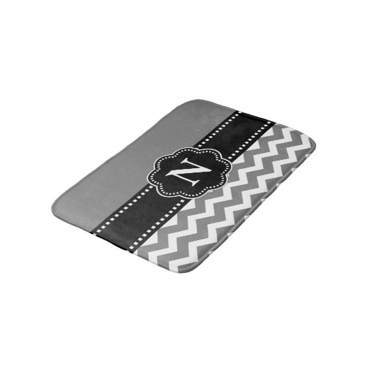 Tapis de bain noir gris de monogramme de Chevron (Angle)