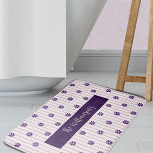 Tapis De Bain Nom De Famille Fleurs Violettes, Broussettes & Vio