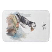 Tapis De Bain Puffin sur une aquarelle rocheuse, personnalisé (Devant)