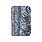 Tapis De Bain Rangées des parapluies de plage rayés avec des (Devant (Vertical))