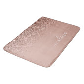 Tapis De Bain Rose Gold Blush Pink Parties scintillant Script Mo (Angle)