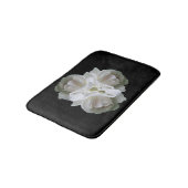 Tapis De Bain Roses Blanches Avec Bouquet Raindrops (Angle)