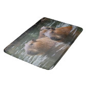 Tapis De Bain "Sérénité de la rivière : Capybaras nage dans le f (Angle)