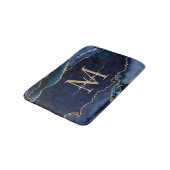 Tapis De Bain Stylo Marine Blue Gold Agate Géode Chic Monogramme (Angle)