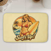 Tapis De Bain Surf's Up Bikini Pin-Up | Retro Surf Shop Graphic