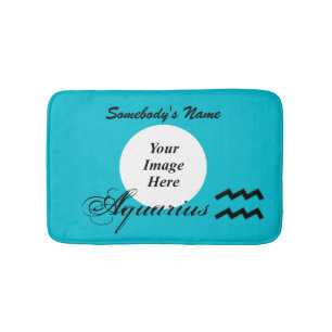 Tapis De Bain Symbole Zodiaque Aquarius Standard par K Yoncich