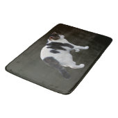 Tapis De Bain Tabby Blanc Avec Patches Sombres (Angle)