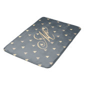 Tapis De Bain Trendy Gold Triangles Confetti sur Monogramme gris (Angle)