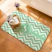 Tapis De Bain Vert Menthe Et Monogramme Chevron Blanc