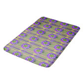 Tapis de bain vert mousse avec fleurs violettes (Angle)