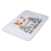 Tapis De Bain Vibes incorrectes uniquement - Fierce Chat & Skuls (Angle)