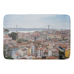 Tapis De Bain Vue sur la vieille ville de Lisbonne et le pont du