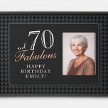 Tapis De Bar 70 et Fabulous Black 70th Birthday Photo<br><div class="desc">70 et Fabulous Black 70th Birthday Photo Banner. Grand cadeau pour la fête du 70e anniversaire avec une photo personnalisée,  inspirationnelle et drôle de citation 70 et fabuleux. L'arrière - plan est noir et le texte est blanc et doré. Personnalisez-le avec votre photo,  votre nom et votre numéro d'âge.</div>
