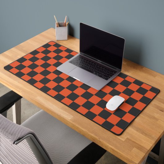 Tapis de bureau à motif damier noir et vert acide (Bureau 2)