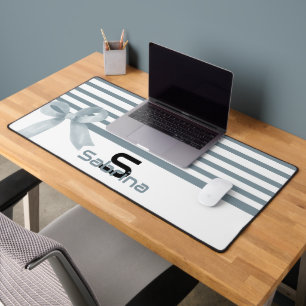 Tapis de bureau à rayures avec nœud bleu poussiére