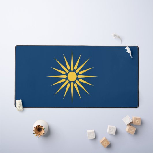 Tapis de bureau avec drapeau de Macédoine (Tableau pour enfants)