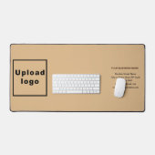 Tapis de bureau de marque d'entreprise sur fond br (Clavier et souris)