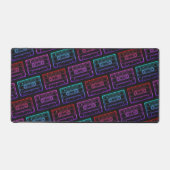 Tapis de bureau Neon Cassette – Rose Rouge (Recto)