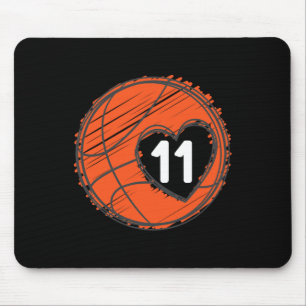 Tapis De Souris #11 Numéro 11 dans le coeur - Joueur de basketball