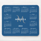 Tapis De Souris 2023 Calendrier Chic Monogram Nom sur Blue (Devant)