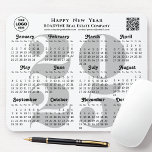 Tapis De Souris 2025 Calendrier Business Logo Code QR Modern Black<br><div class="desc">2025 Calendrier Business Logo, QR code Modern Black | Plaque de souris minimaliste Gris. Tous les textes sont pré-arrangés pour que vous personnalisiez facilement et rapidement avec vos propres détails. Souhaitez-vous à tous des Vacances Joyeuses et un Nouvel An Extraordinaire ! Pour de nombreux autres modèles de cartes, veuillez visiter...</div>
