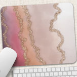 Tapis De Souris Abstraite Ombre rose violet et Parties scintillant<br><div class="desc">Panier de souris Ombre rose violet et Parties scintillant or Abstrait. Cette pièce design moderne présente une fausse parties scintillant contre un dégradé d'aquarelle girly coloré.</div>
