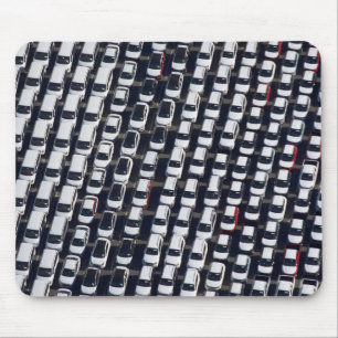 Tapis De Souris Aérien au-dessus du lot de voitures