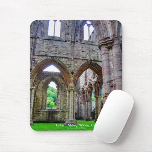 Tapis De Souris Ancienne abbaye de Tintern, monastère cistercien, (Avec souris)