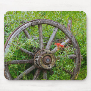 Tapis De Souris Ancienne roue de chariot dans l'historique vieille