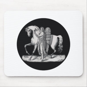 Tapis De Souris Ange classique à côté du majestueux cheval