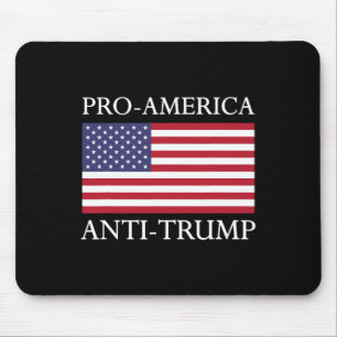 Tapis De Souris Anti-Trump anti-américain - Le drapeau américain r