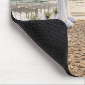 Tapis De Souris Arc de mariage sur la plage avec ciel de coucher d (Coin)