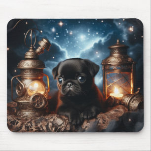 Tapis de souris avec chiot Carlin noir et lanterne