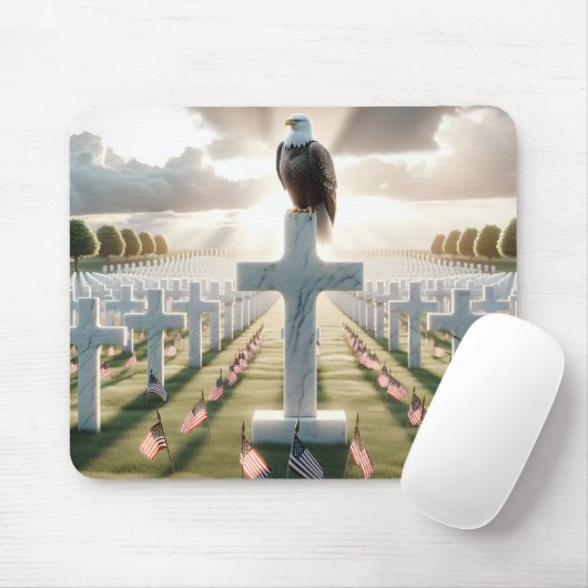 Tapis De Souris Bald Eagle Garde Un Cimetière Militaire (Avec souris)