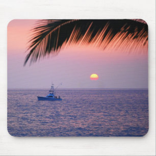 Tapis De Souris Bateau de pêche Coucher de soleil tropical Mousepa