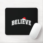 Tapis De Souris Believe Christmas Varsity Text With Santa Hat Fami (Avec souris)