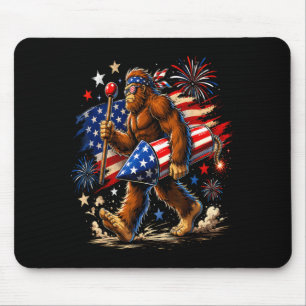 Tapis De Souris Bigfoot Feux d'Artifice 4 Juillet Hommes Sasquatch